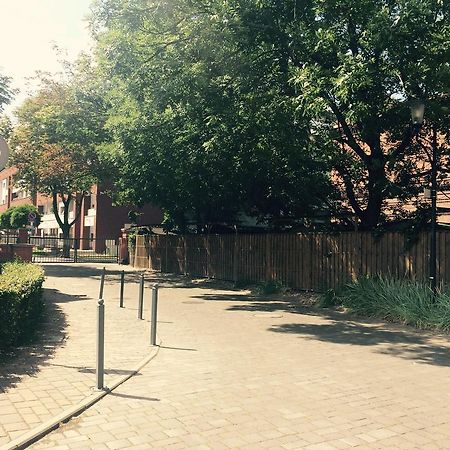 Apartament Przy City Parku Apartment Poznan Ngoại thất bức ảnh